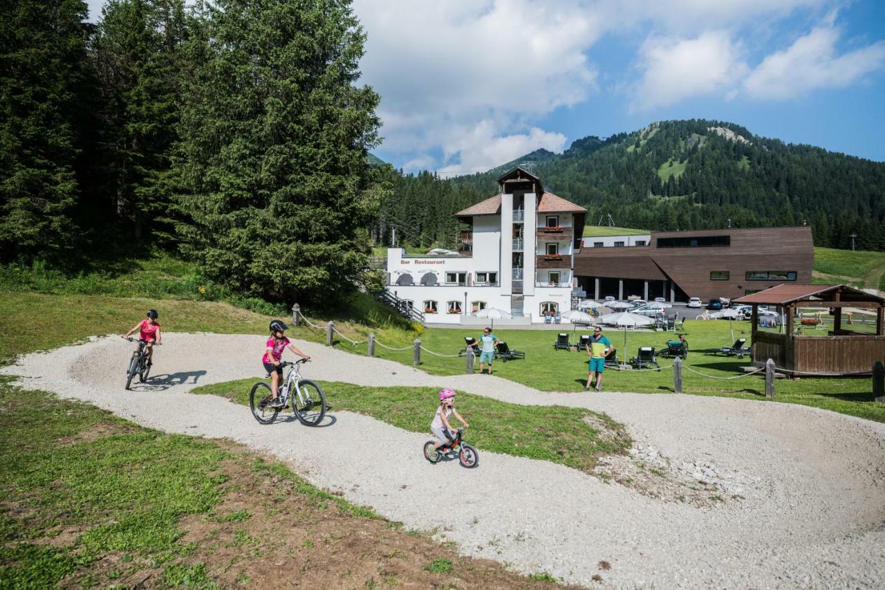 Hotel Sella***S Selva di Val Gardena Exterior photo