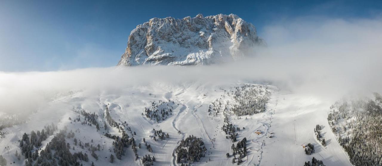 Hotel Sella***S Selva di Val Gardena Exterior photo